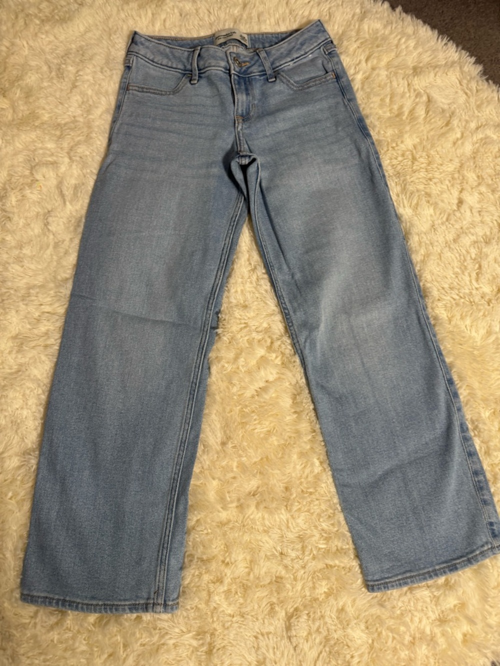 Abercrombie Kids Baggy Jeans Size 9/10 Light Wash Straight Leg Denim